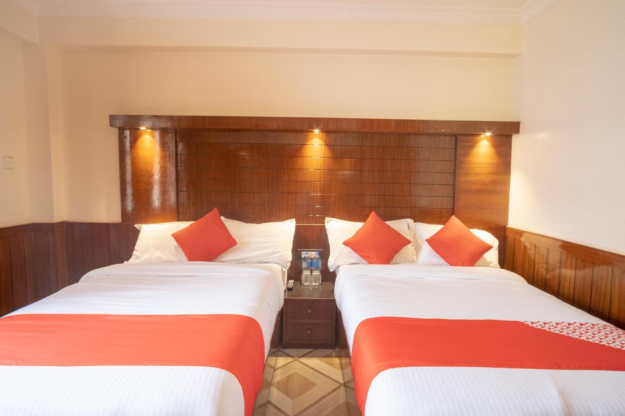 Oyo 304 Hotel Manama Balaju Eksteriør bilde