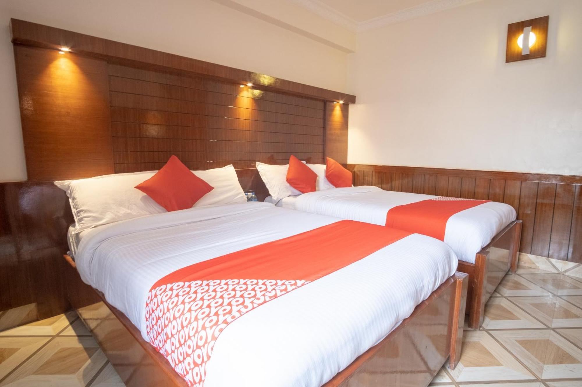 Oyo 304 Hotel Manama Balaju Eksteriør bilde